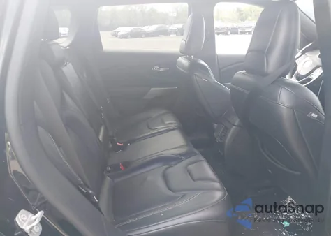 2021 Jeep Cherokee 80Th Anniversary 4X4 z USA, uszkodzony, nr VIN 1C4PJMMX6MD135413